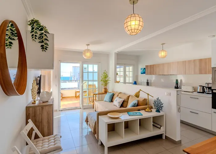 Hidalgos Hideaway - La Caleta * Адехе