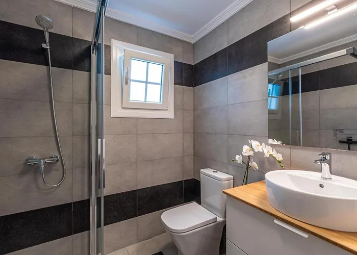 Hidalgos Hideaway - La Caleta Apartman *